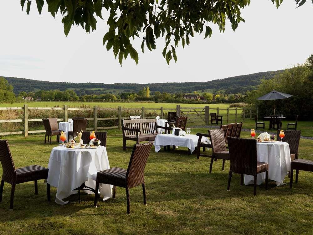 Delta Hotels By Marriott Cheltenham Chase Brockworth Bagian luar foto