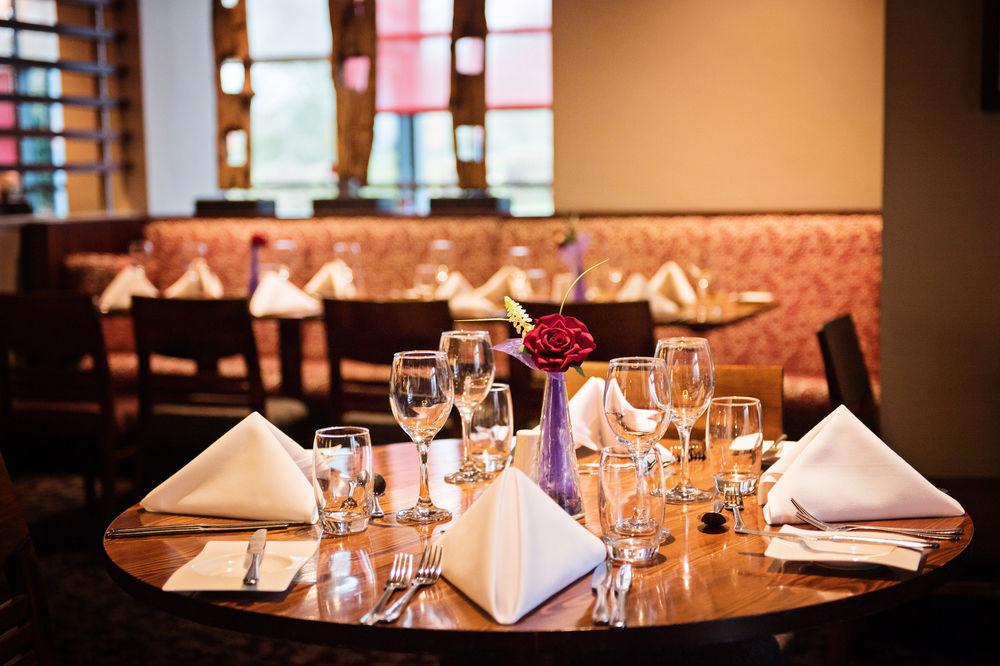 Delta Hotels By Marriott Cheltenham Chase Brockworth Bagian luar foto