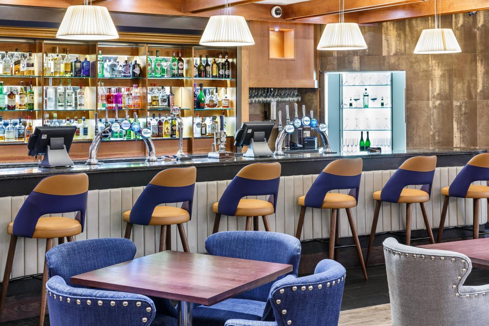 Delta Hotels By Marriott Cheltenham Chase Brockworth Bagian luar foto